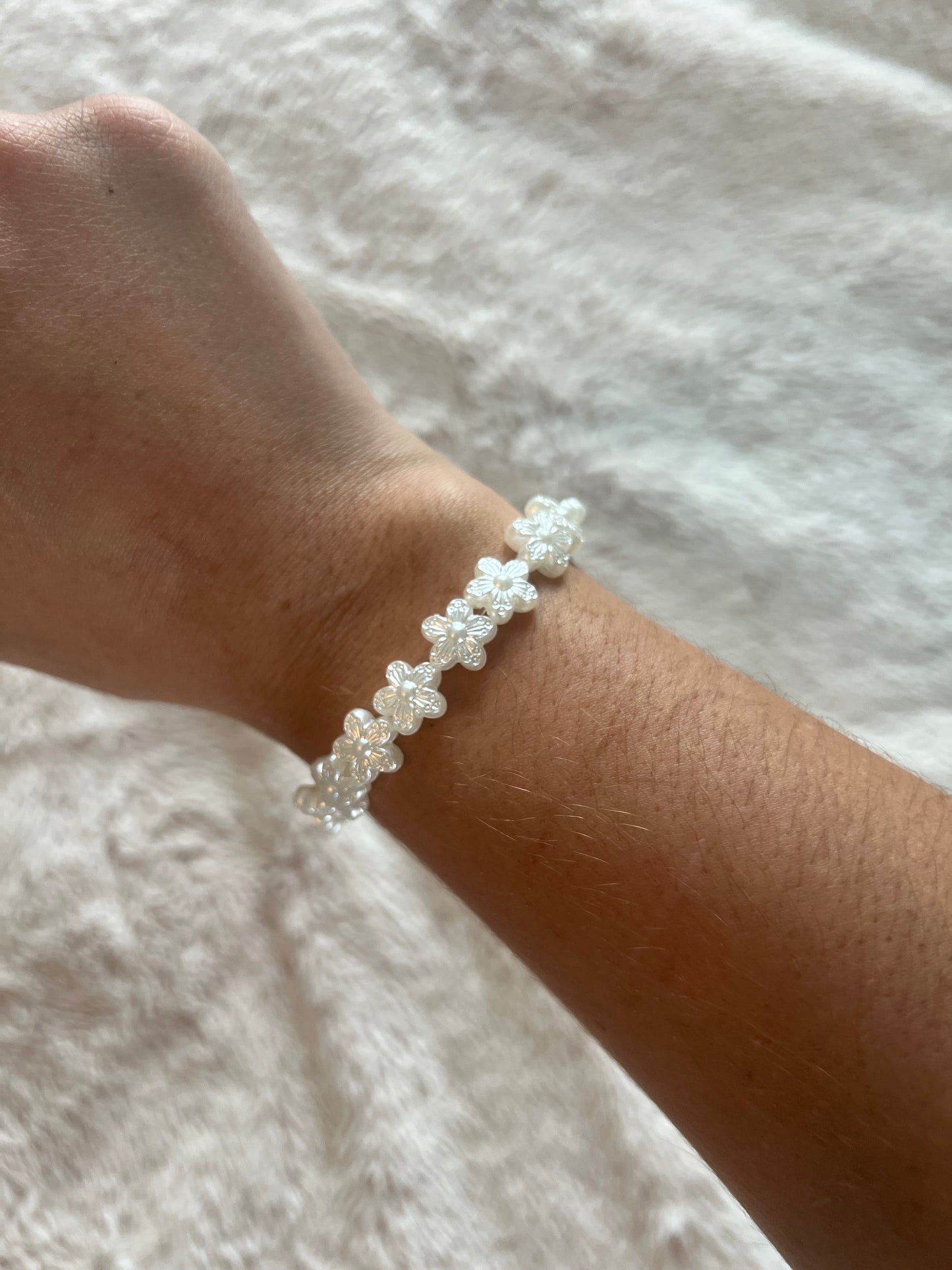 Daisy Pearl Bracelet